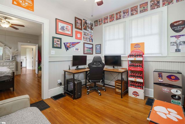 123 W Main Street, Duncan, SC 29334
