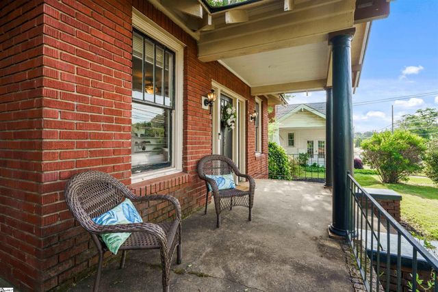 123 W Main Street, Duncan, SC 29334