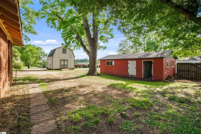 123 W Main Street, Duncan, SC 29334