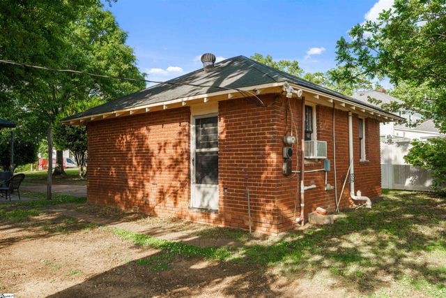 123 W Main Street, Duncan, SC 29334