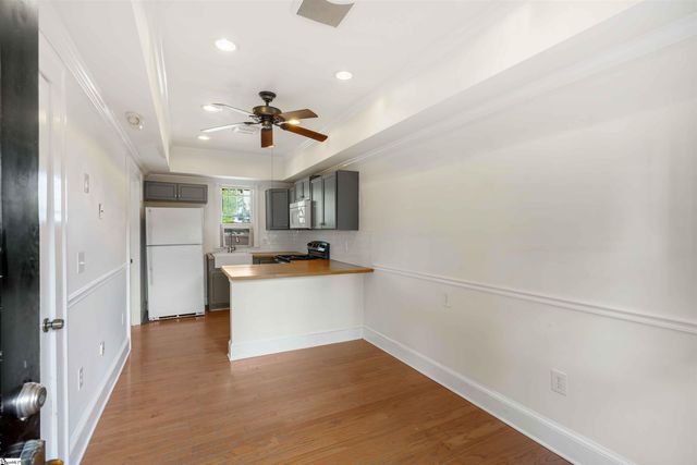 123 W Main Street, Duncan, SC 29334