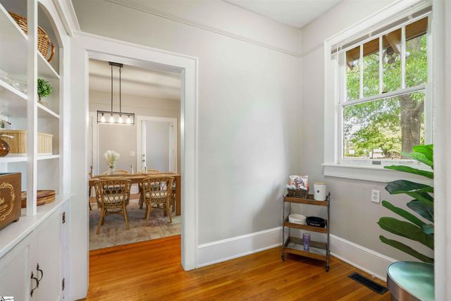 123 W Main Street, Duncan, SC 29334