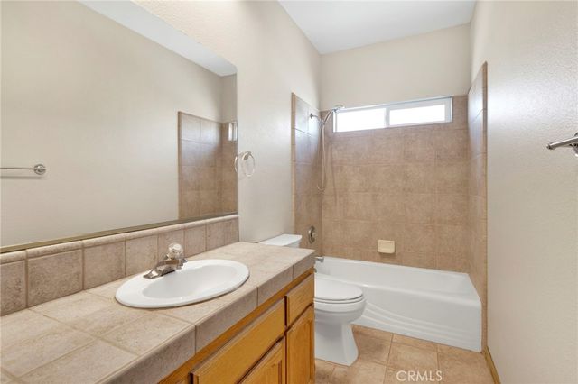 7153 Century Avenue, Hesperia, CA 92345