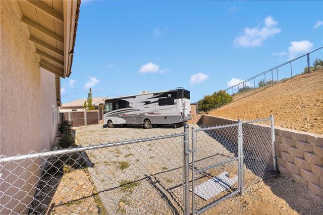 7153 Century Avenue, Hesperia, CA 92345