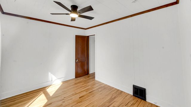 11341 N 900 W, Demotte, IN 46310