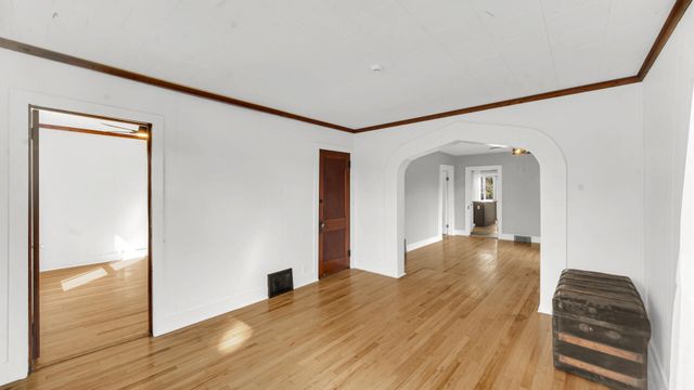 11341 N 900 W, Demotte, IN 46310