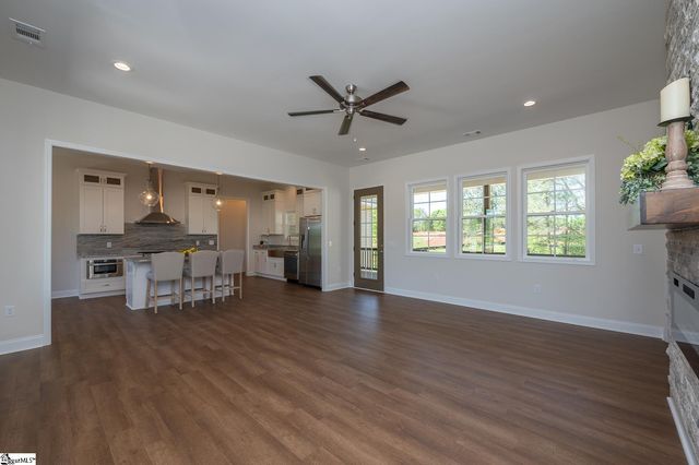 711 Hidden Falls Drive, West Union, SC 29696