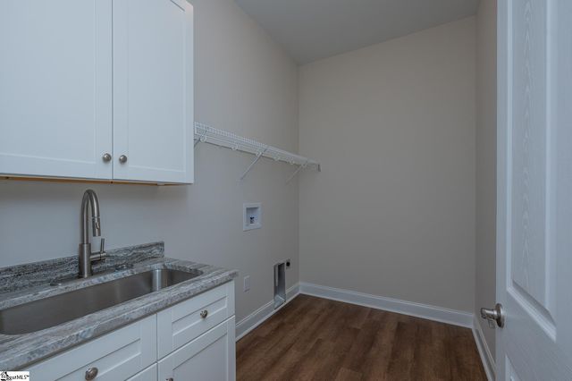711 Hidden Falls Drive, West Union, SC 29696