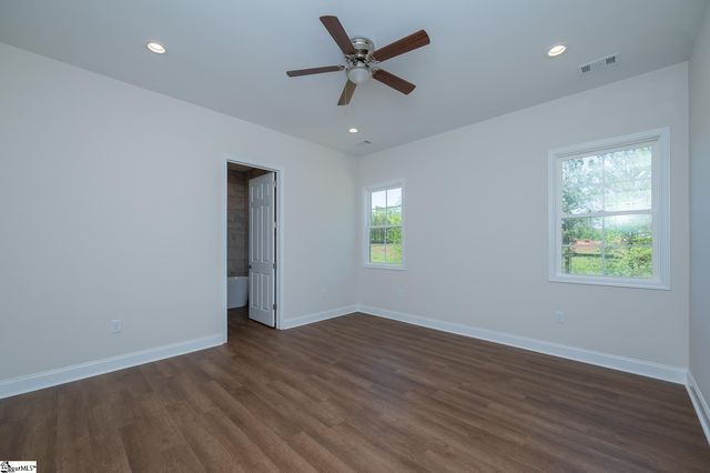 711 Hidden Falls Drive, West Union, SC 29696