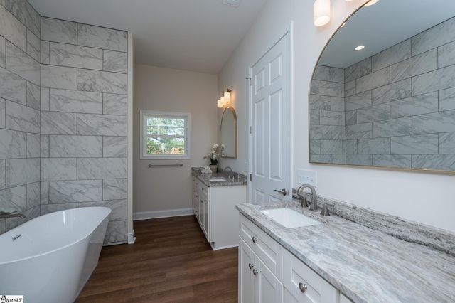 711 Hidden Falls Drive, West Union, SC 29696
