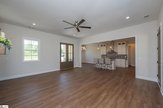 711 Hidden Falls Drive, West Union, SC 29696
