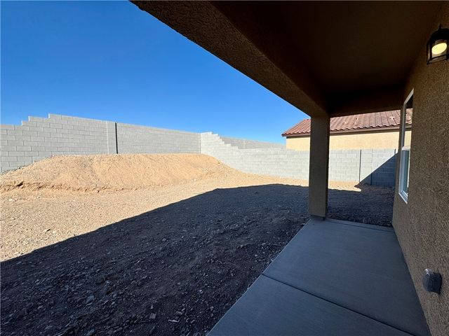 1763 Camino Colorado, Fort Mohave, AZ 86426