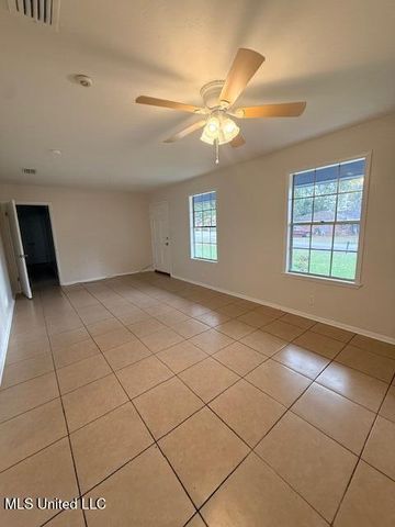 2719 Dantzler Street, Moss Point, MS 39563