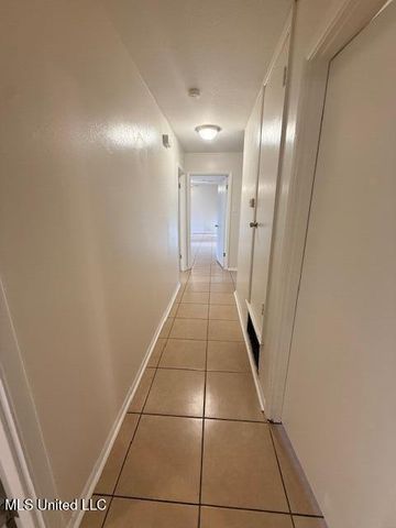 2719 Dantzler Street, Moss Point, MS 39563