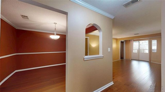 25205 Plantation NE Drive 205, Atlanta, GA 30324