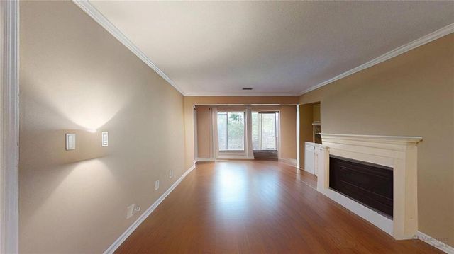 25205 Plantation NE Drive 205, Atlanta, GA 30324