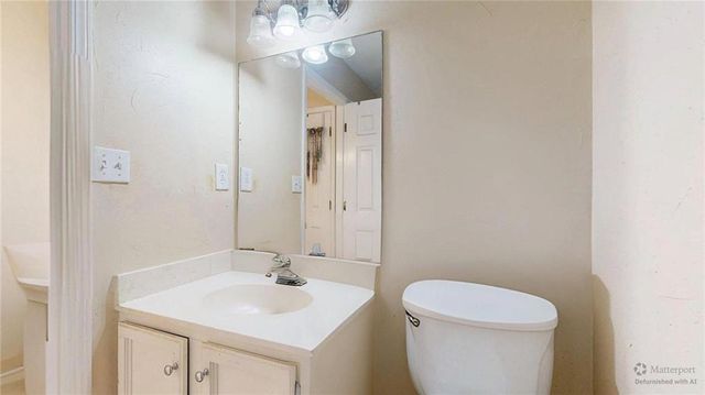 25205 Plantation NE Drive 205, Atlanta, GA 30324