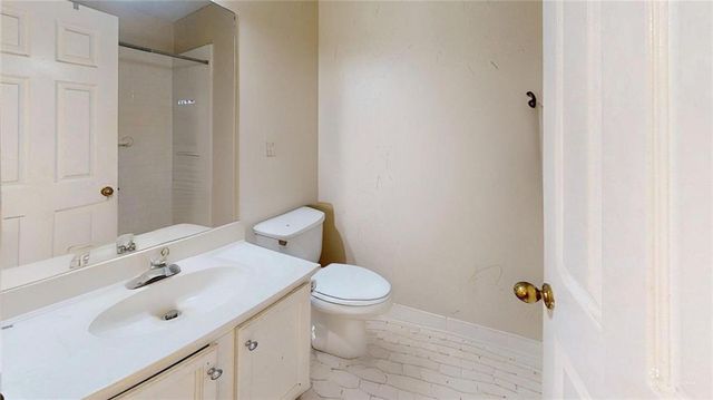 25205 Plantation NE Drive 205, Atlanta, GA 30324