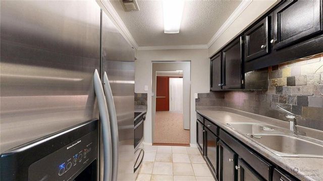 25205 Plantation NE Drive 205, Atlanta, GA 30324