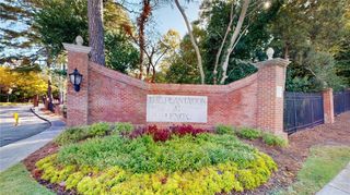 25205 Plantation NE Drive 205, Atlanta, GA 30324