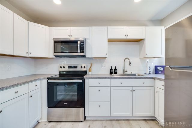 3 Holgate Court, Fairborn, OH 45324