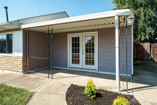 3 Holgate Court, Fairborn, OH 45324