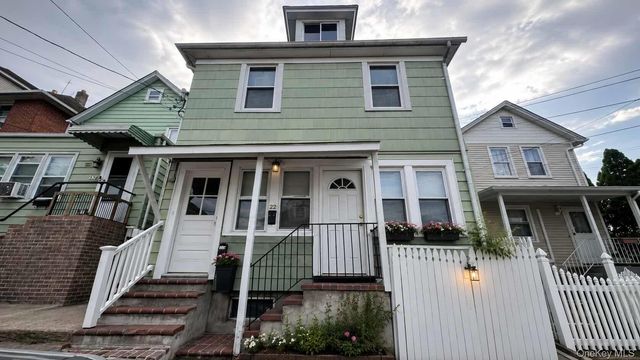 22 Ford Street 1, Glen Cove, NY 11542