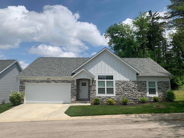 4204 W Thornwood Lane, Muncie, IN 47304