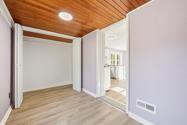 4149 Welcome Valley RD, Roanoke, VA 24014