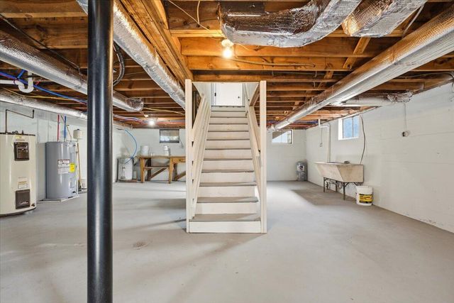 4149 Welcome Valley RD, Roanoke, VA 24014