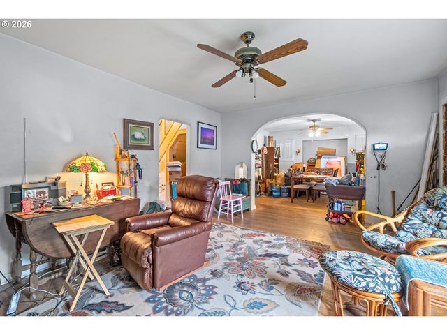 32 N BRYANT St, Portland, OR 97217