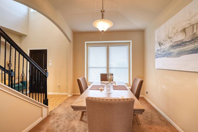 11 Eagle Lake Court, Manvel, TX 77578