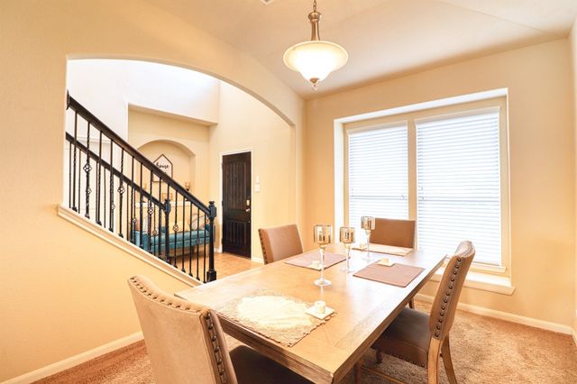 11 Eagle Lake Court, Manvel, TX 77578