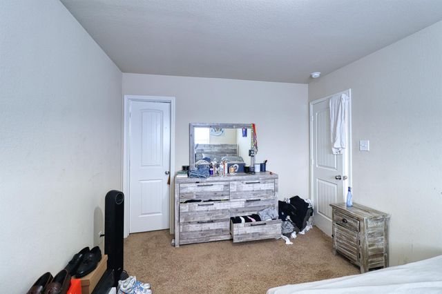 11 Eagle Lake Court, Manvel, TX 77578