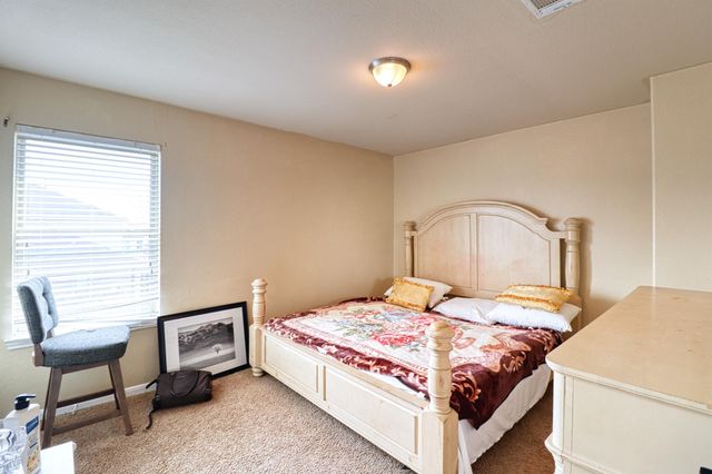 11 Eagle Lake Court, Manvel, TX 77578