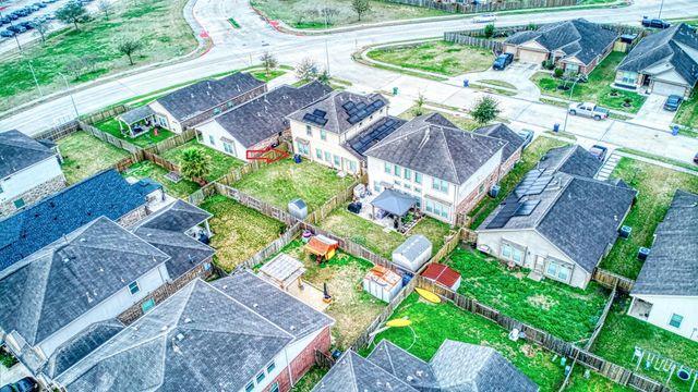 11 Eagle Lake Court, Manvel, TX 77578