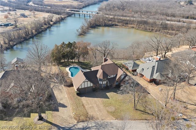 1705 River Ridge Road, Van Buren, AR 72956