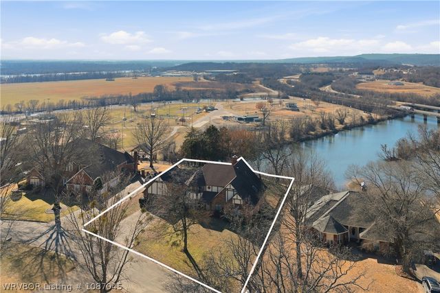 1705 River Ridge Road, Van Buren, AR 72956