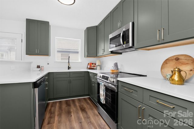 521 Katonah Avenue, Charlotte, NC 28208