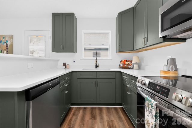 521 Katonah Avenue, Charlotte, NC 28208