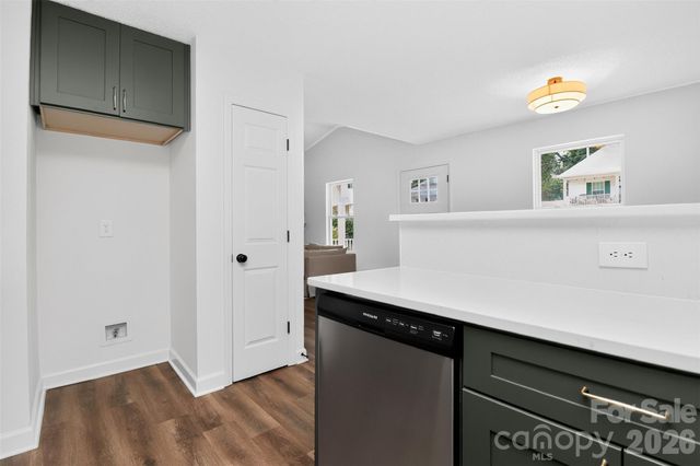 521 Katonah Avenue, Charlotte, NC 28208