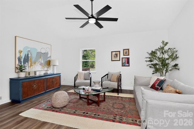 521 Katonah Avenue, Charlotte, NC 28208