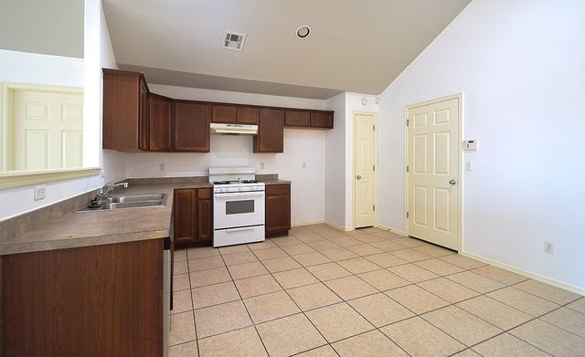 16052 S 83rd East Avenue, Bixby, OK 74008
