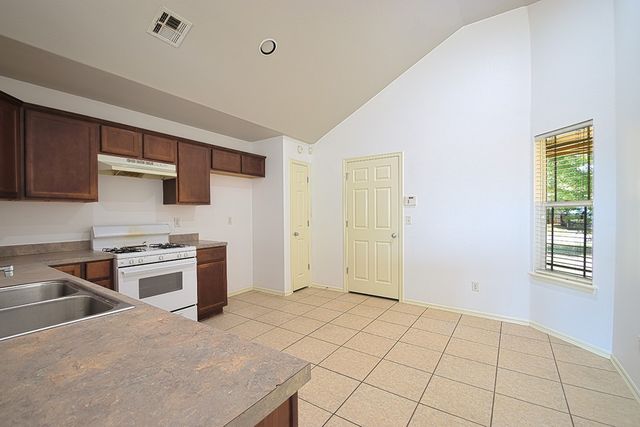 16052 S 83rd East Avenue, Bixby, OK 74008