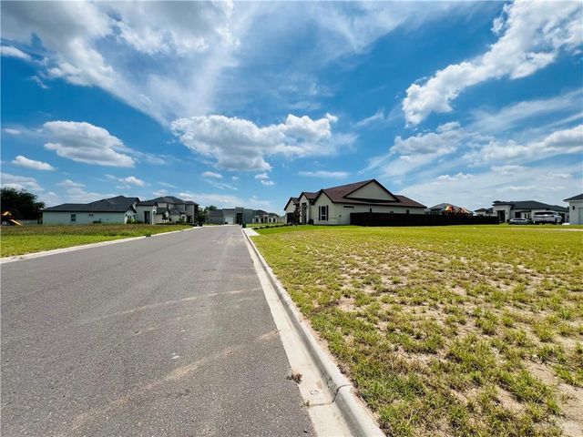 1202 Platinum Street, Mission, TX 78572