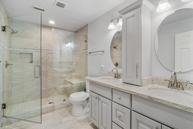 765 Marlin Street, Bayou Vista, TX 77563