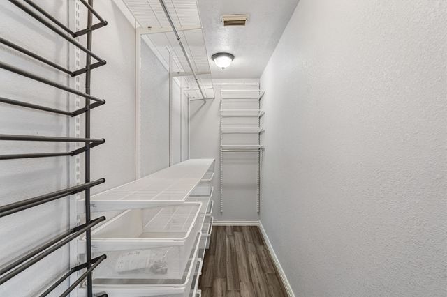 765 Marlin Street, Bayou Vista, TX 77563