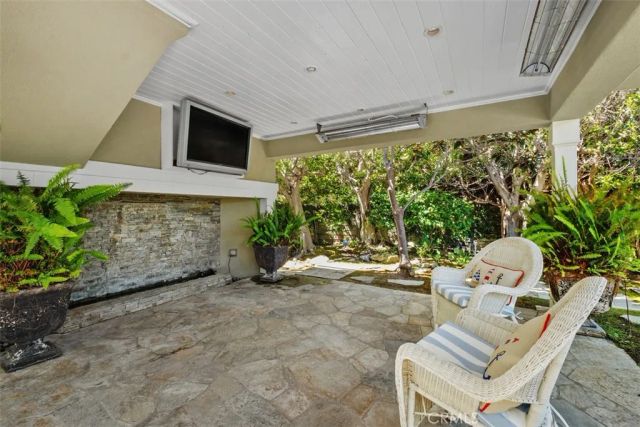 616 Cuprien Way, Laguna Beach, CA 92651