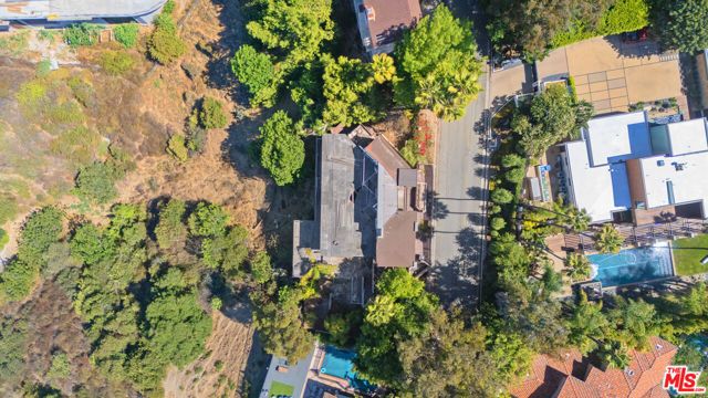 837 Linda Flora Drive, Los Angeles, CA 90049