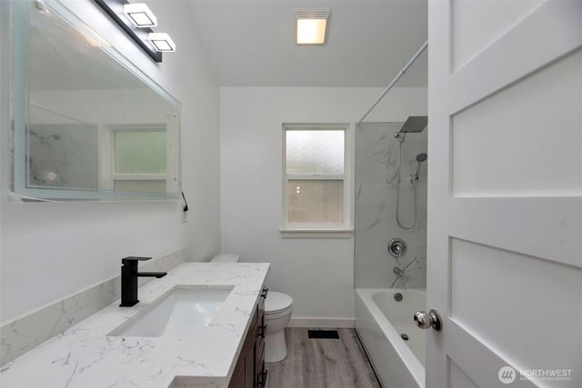 13410 40th Avenue S, Tukwila, WA 98168